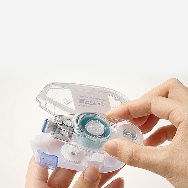 Tombow-PiT-AIR-Refillable-Glue-Tape-16M-4.jpg